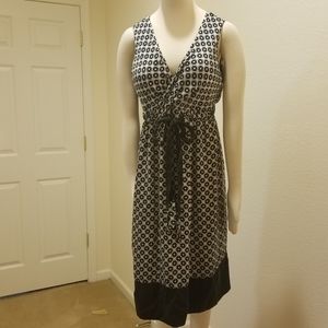 Mimi Maternity Silk Geo dress nice for motherhood